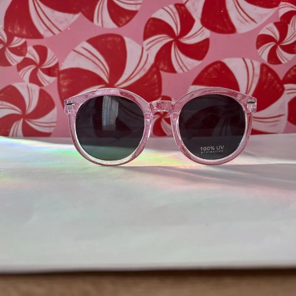 3/$20 Bundle 🌈Capelli New York Girl’s 2-Piece Rainbow Sunglasses & Hardcase Set